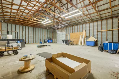 311 Eastridge Road, Granbury, TX 76049 - Photo 18