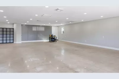 311 Eastridge Road, Granbury, TX 76049 - Photo 8