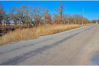 125 Diamond Oaks Drive, Nocona, TX 76255 - Photo 14