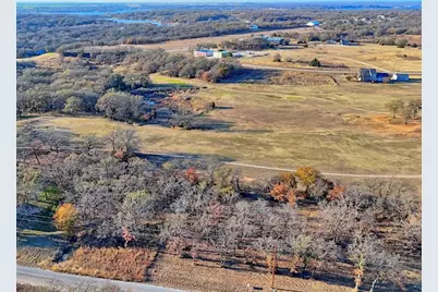 125 Diamond Oaks Drive, Nocona, TX 76255 - Photo 8