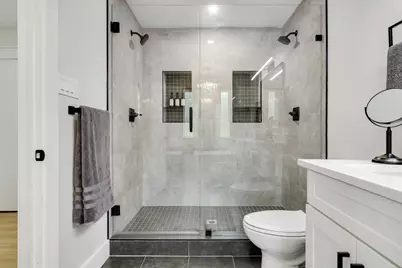 2409 Pebblebrook Court, Grand Prairie, TX 75050 - Photo 34