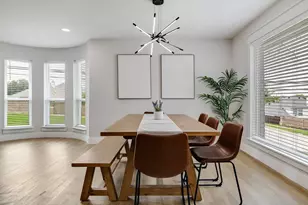 2409 Pebblebrook Ct, Grand Prairie, TX 75050 - Photo 4