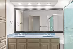 1212 Riverchase Ln, Arlington, TX 76011 - Photo 10