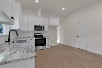 815 SW 28th Street, Mineral Wells, TX 76067 - Photo 16