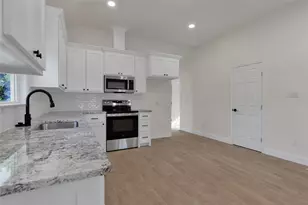 815 SW 28th St, Mineral Wells, TX 76067 - Photo 16