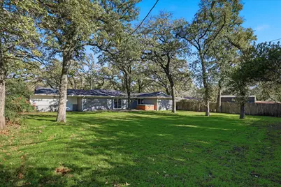 649 Ponderosa Drive, Hurst, TX 76053 - Photo 26