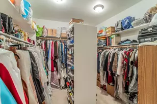 2335 Shackleford Tr, Grand Prairie, TX 75052 - Photo 32