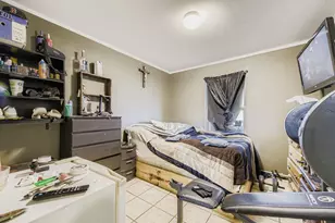 2228 Sims Dr, Fort Worth, TX 76119 - Photo 12