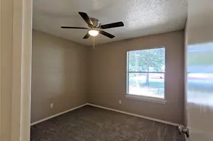 134 Bellaire Dr, Denton, TX 76209 - Photo 8