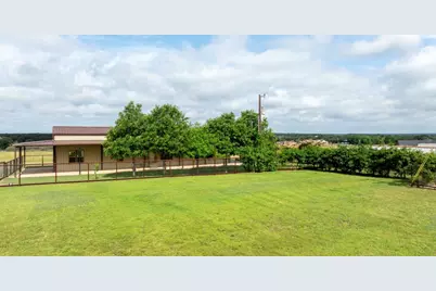 904 County Road 3341, Paradise, TX 76073 - Photo 24