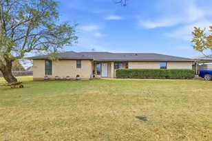 4501 Ascot Dr, Cleburne, TX 76033 - Photo 1