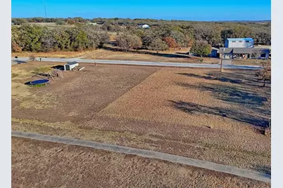 141 Diamond Oaks Drive, Nocona, TX 76255 - Photo 10