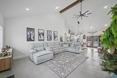 2011 County Road 1590, Alvord, TX 76225 - Photo 6