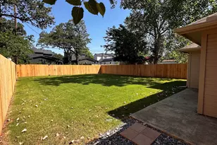 2143 Gilford St, Dallas, TX 75235 - Photo 36