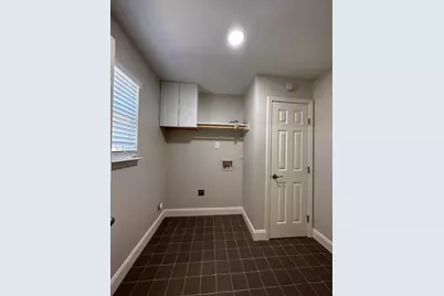 2143 Gilford Street, Dallas, TX 75235 - Photo 32