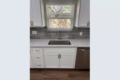 2143 Gilford Street, Dallas, TX 75235 - Photo 10