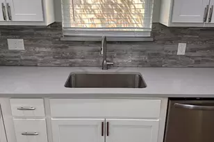 2143 Gilford St, Dallas, TX 75235 - Photo 10