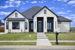 2012 Nichole Blvd, Pottsboro, TX 75076 - Photo 2