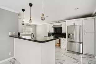 12557 High Meadow Dr, Dallas, TX 75244 - Photo 10