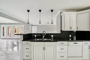 12557 High Meadow Dr, Dallas, TX 75244 - Photo 12