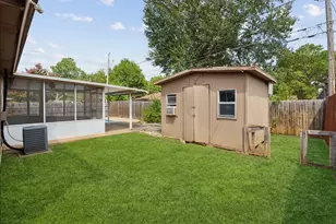 6227 Springwood Dr, Arlington, TX 76001 - Photo 20