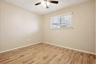 6227 Springwood Drive, Arlington, TX 76001 - Photo 12