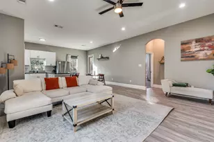 1016 Winters St, Dallas, TX 75216 - Photo 6