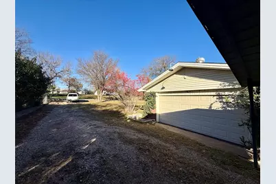113 Townes Drive, Lakeside, TX 76108 - Photo 6
