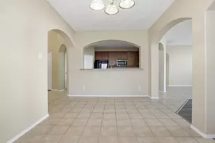 629 Nemitz St, Crowley, TX 76036 - Photo 4