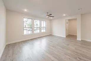 9707 Thorncrown Ln, Fort Worth, TX 76179 - Photo 4