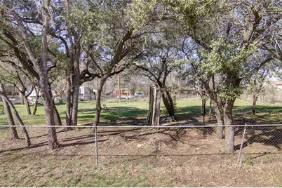 2926 Forest Park Drive, Granbury, TX 76048 - Photo 2