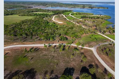 254 Timberland Heights, Windom, TX 75492 - Photo 12