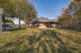 1502 Knob Hill Dr, Garland, TX 75043 - Photo 12
