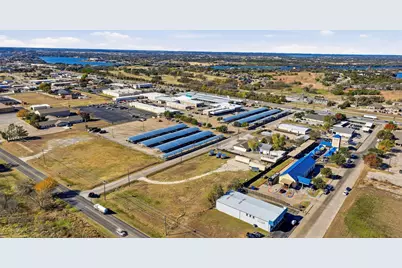 313 Eastridge Road, Granbury, TX 76049 - Photo 1