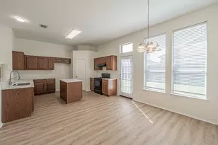 3929 Winter Springs Dr, Fort Worth, TX 76123 - Photo 10