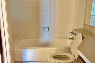 409 Crestline Dr, Arlington, TX 76012 - Photo 12