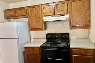 409 Crestline Dr, Arlington, TX 76012 - Photo 6