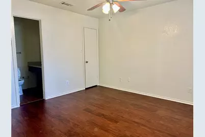 409 Crest Line Drive, Arlington, TX 76012 - Photo 10