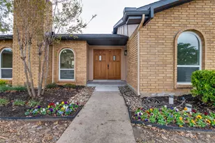 1912 Primrose Ln, Carrollton, TX 75007 - Photo 2