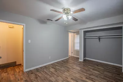 702 Fouts Drive, Irving, TX 75061 - Photo 22