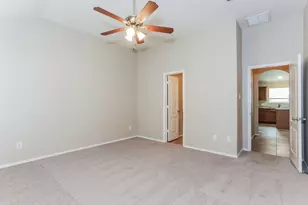 1723 Katrina Ln, Lancaster, TX 75134 - Photo 8