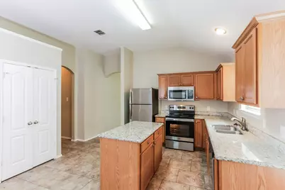 1723 Katrina Lane, Lancaster, TX 75134 - Photo 6