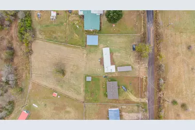 1304 Rs County Road 1530, Point, TX 75472 - Photo 38