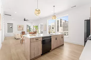 2019 N Prairie Ave, Dallas, TX 75204 - Photo 10