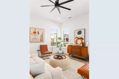 2015 N Prairie Avenue #206, Dallas, TX 75204 - Photo 1