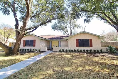 1610 Alexander Drive, Waxahachie, TX 75165 - Photo 1