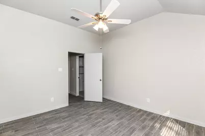 914 Pierce Arrow Drive, Arlington, TX 76001 - Photo 10