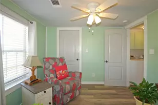 201 Water St, Whitesboro, TX 76273 - Photo 24