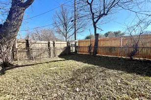 2425 January Ln, Grand Prairie, TX 75050 - Photo 14