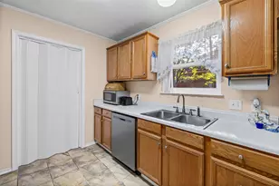 1509 Cheyenne Trail, Granbury, TX 76048 - Photo 12